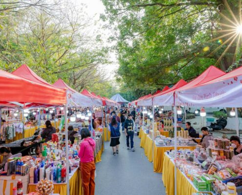 hoi-cho-tet-quy-mao-ecopark-2023-03