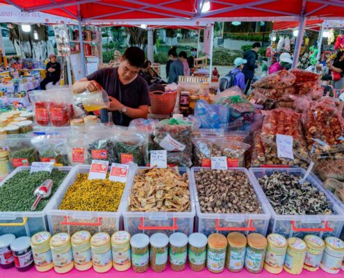 hoi-cho-tet-quy-mao-ecopark-2023-07
