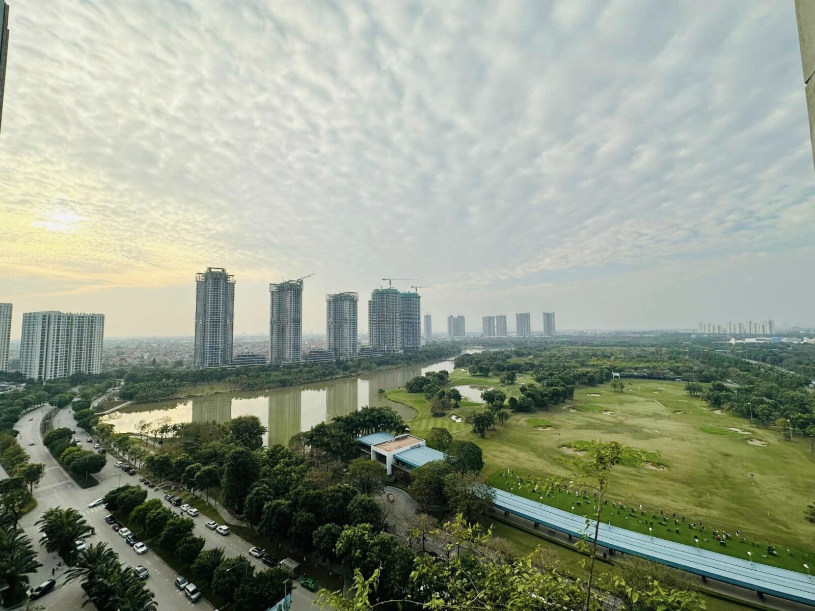 Bán căn hộ Aqua Bay 3 phòng ngủ 150 m2 view hồ Thiên Nga - 01